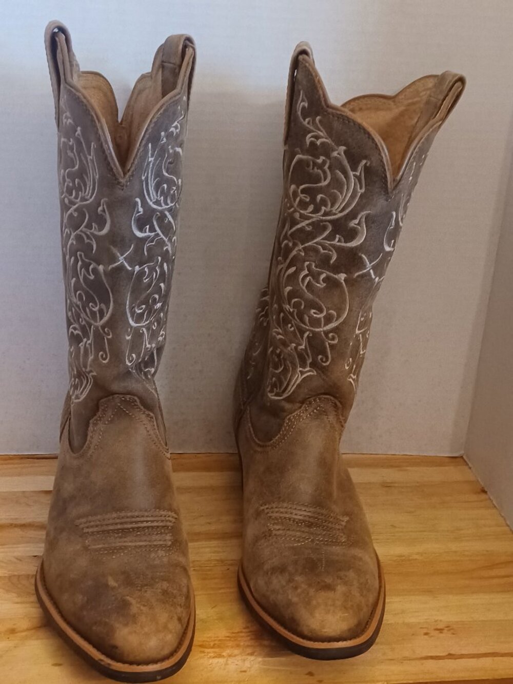 TWISTED X WOMEN'S FANCE STITCHED WESTERN PERFORMANCE BOOTS ROUND TOE